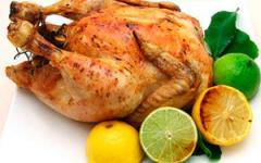 Tasty, healthy, simple: how to cook juicy chicken in the oven?
