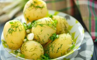 How to deliciously boil peeled potatoes How to make boiled potatoes beautiful