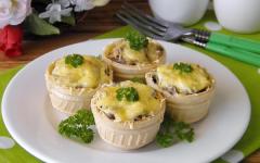 How to cook julienne in tartlets, step by step recipe with photos